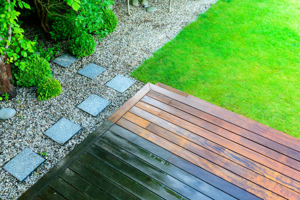 Best Driveway Pressure Washing  in St Robert, MO